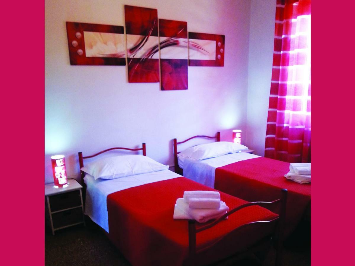 B&B Night & Day Cosenza Buitenkant foto